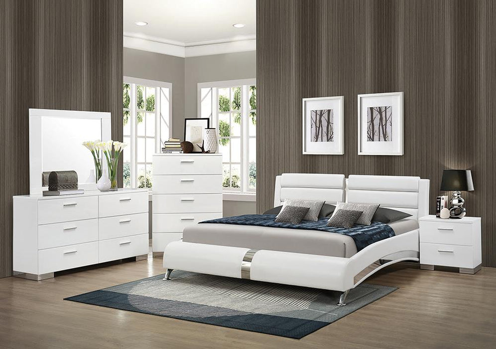 Jeremaine 5-piece California King Bedroom Set Glossy White - Furniture Stars (Chicago, IL)