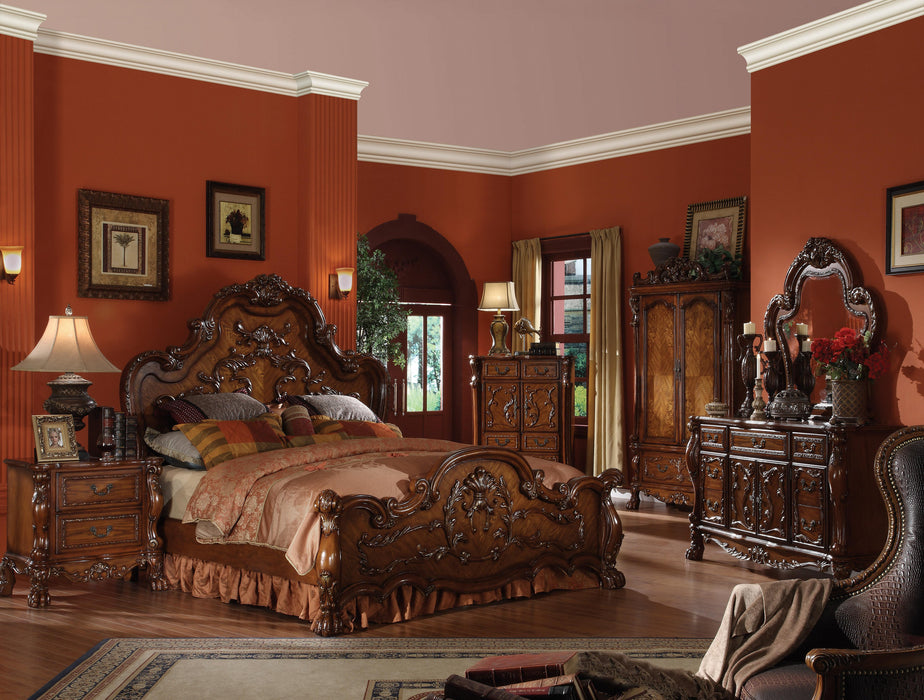 Dresden Cherry Oak Queen Bed - Furniture Stars (Chicago, IL)