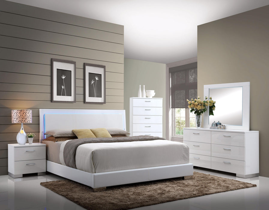 Lorimar White PU & Chrome Leg Queen Bed - Furniture Stars (Chicago, IL)