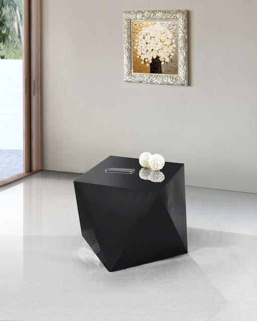 Gemma Matte Black End Table - Furniture Stars (Chicago, IL)
