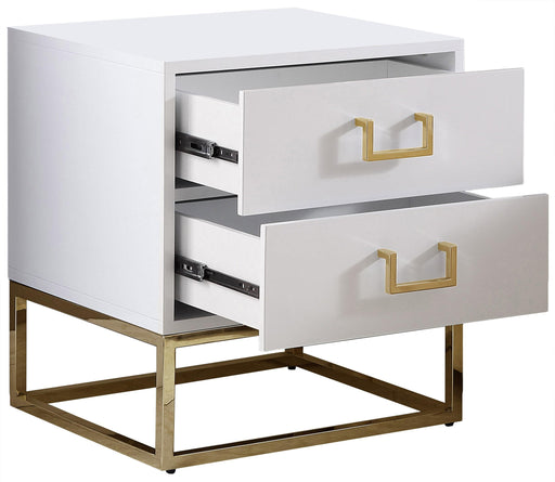 Nova White Side Table - Furniture Stars (Chicago, IL)