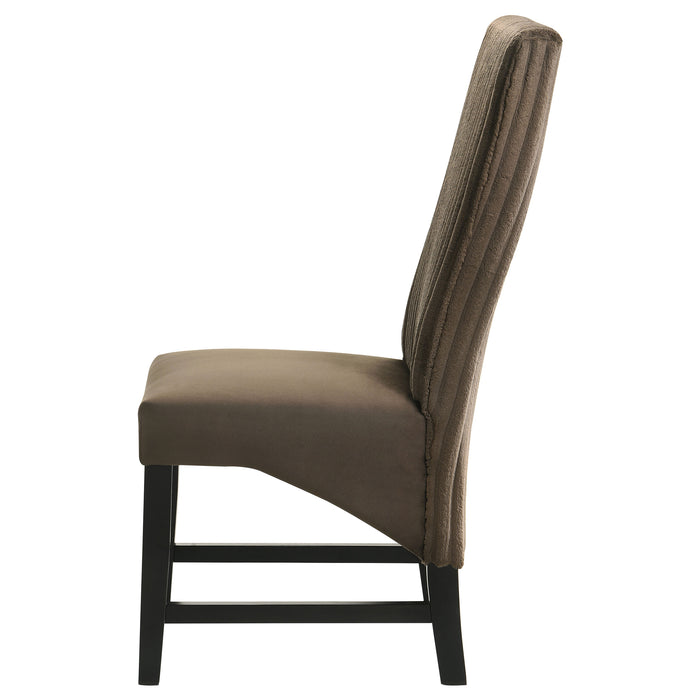 Barrand Side Chair - Furniture Stars (Chicago, IL)