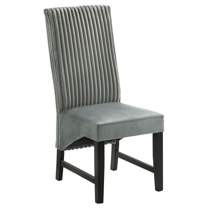Barrand Side Chair - Furniture Stars (Chicago, IL)