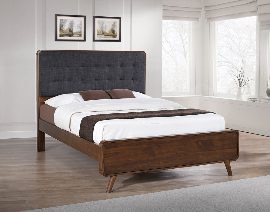 Robyn Panel Platform Bed - Furniture Stars (Chicago, IL)
