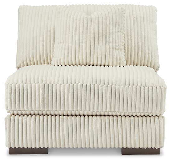 Lindyn Sectional - Furniture Stars (Chicago, IL)