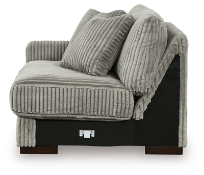 Lindyn Sectional with Chaise - Furniture Stars (Chicago, IL)