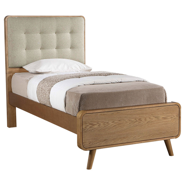 Robyn Panel Platform Bed - Furniture Stars (Chicago, IL)