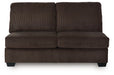 Kimlee Sectional with Chaise - Furniture Stars (Chicago, IL)