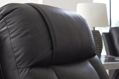 Mackmenville Recliner - Furniture Stars (Chicago, IL)