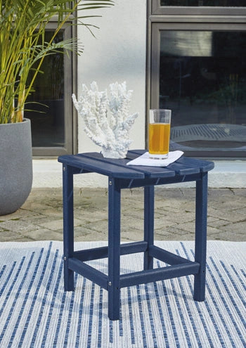 Sundown Treasure End Table - Furniture Stars (Chicago, IL)