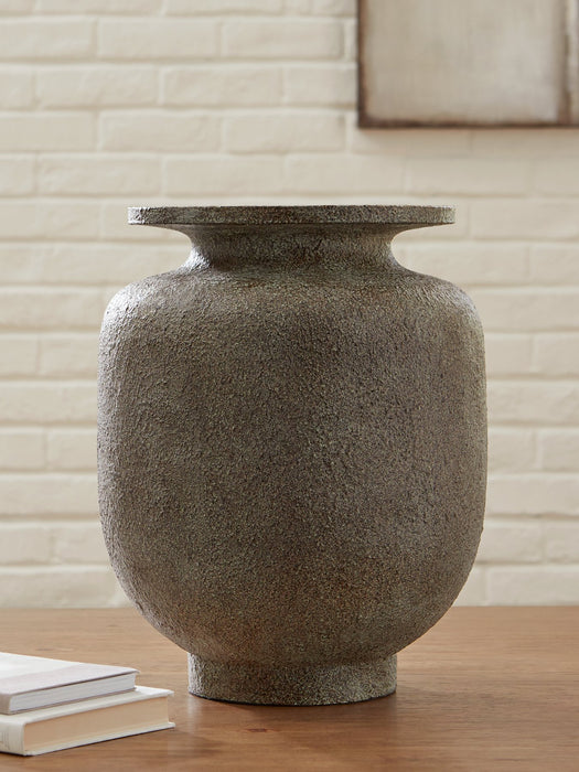Jedwick Vase - Furniture Stars (Chicago, IL)
