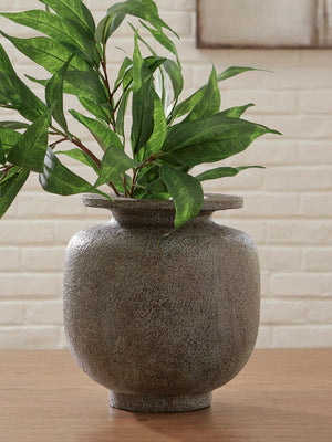 Jedwick Vase - Furniture Stars (Chicago, IL)
