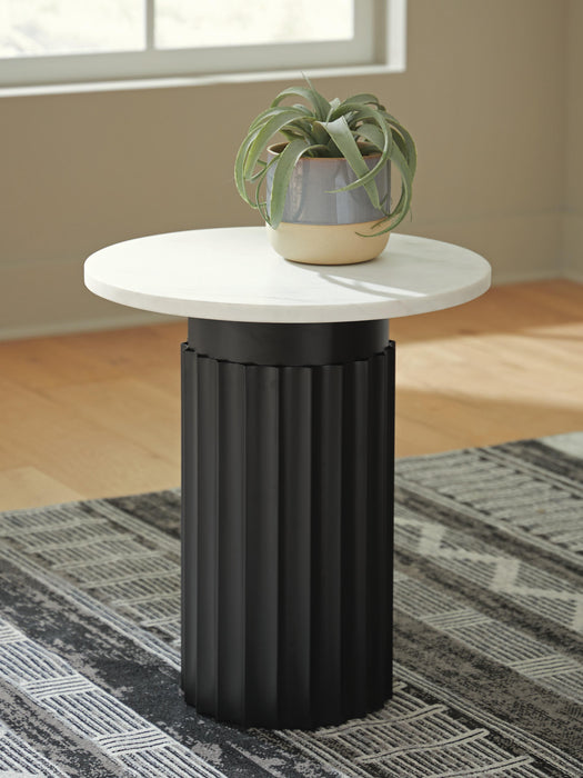 Wainstone Accent Table - Furniture Stars (Chicago, IL)