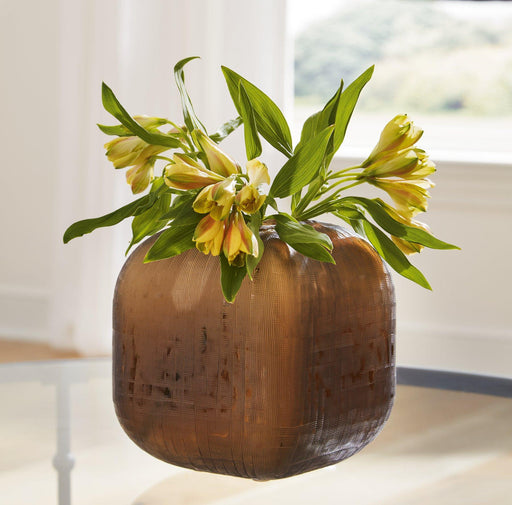 Capard Vase - Furniture Stars (Chicago, IL)