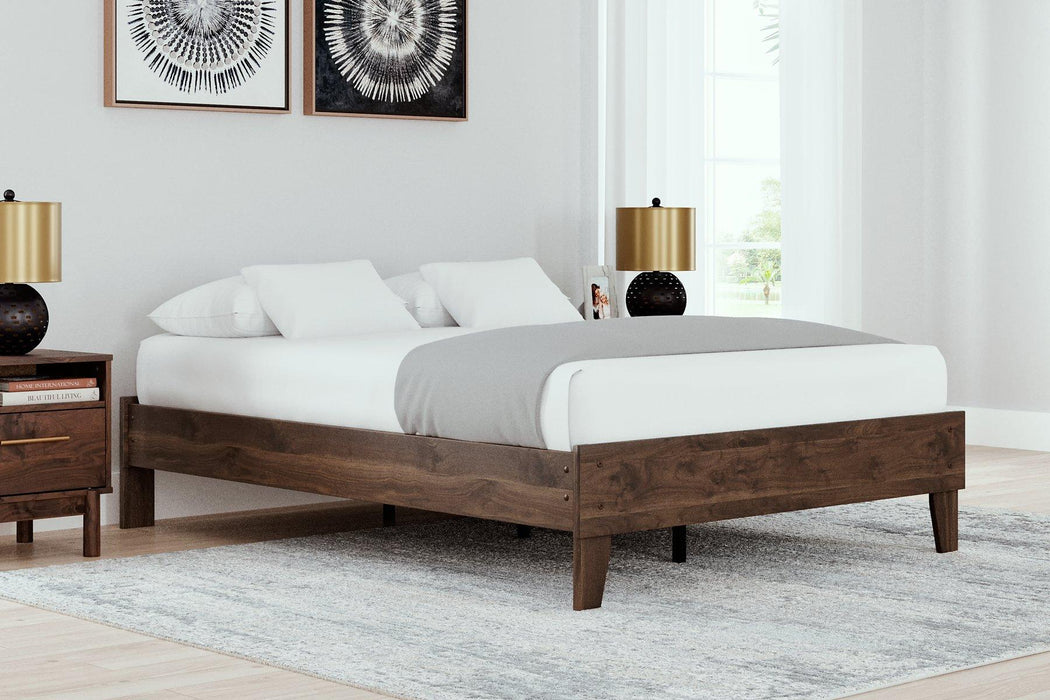 Calverson Bed - Furniture Stars (Chicago, IL)