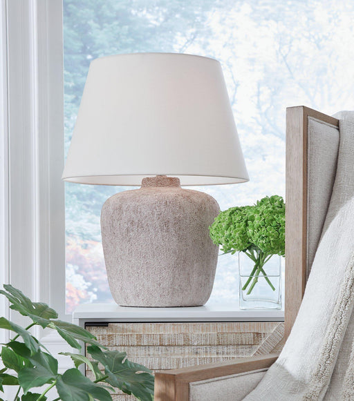 Danry Table Lamp - Furniture Stars (Chicago, IL)