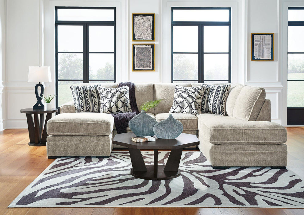 Calnita Sectional with Chaise - Furniture Stars (Chicago, IL)