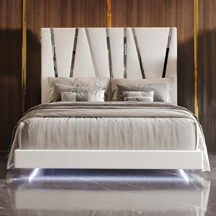 Europa 5/0 Q Headboard, Footboard & Slats-White