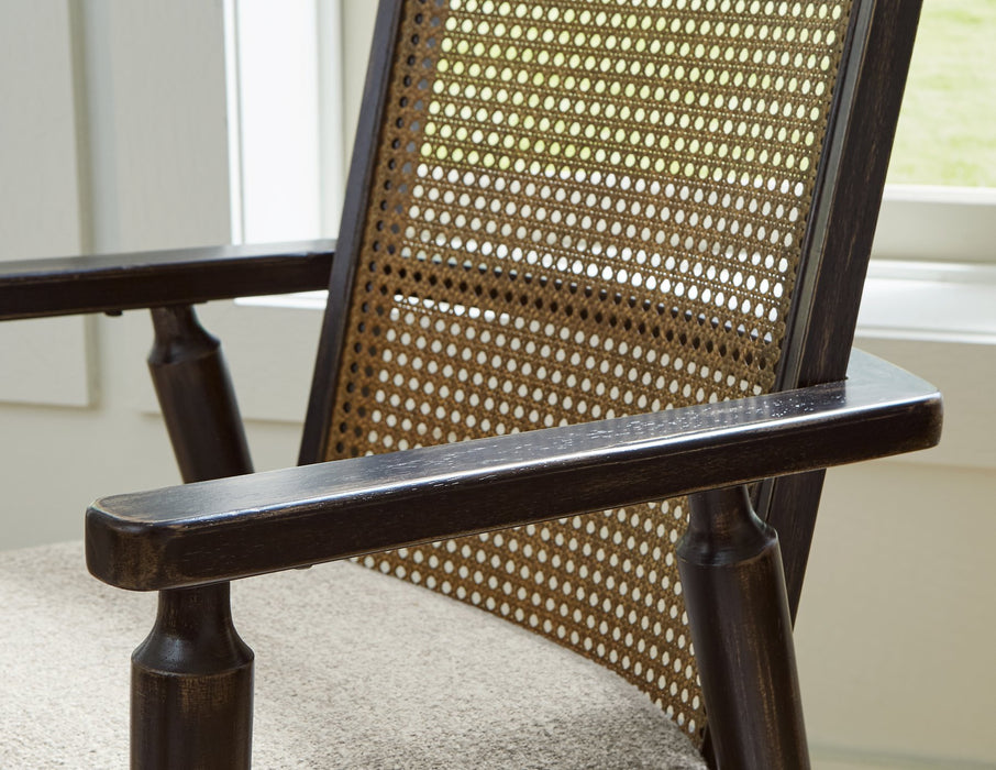 Galliden Dining Room Set - Furniture Stars (Chicago, IL)