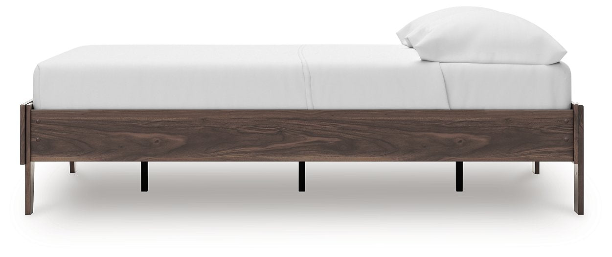Calverson Bed - Furniture Stars (Chicago, IL)