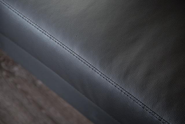 Stordal Sectional, Right Chaise - Furniture Stars (Chicago, IL)