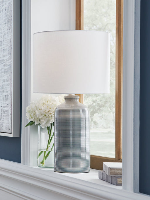 Wimlow Table Lamp - Furniture Stars (Chicago, IL)