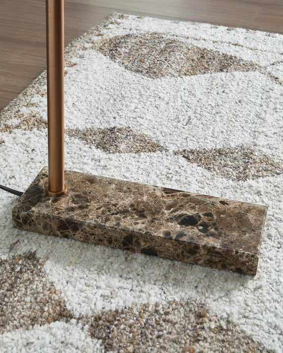 Yafe Floor Lamp - Furniture Stars (Chicago, IL)