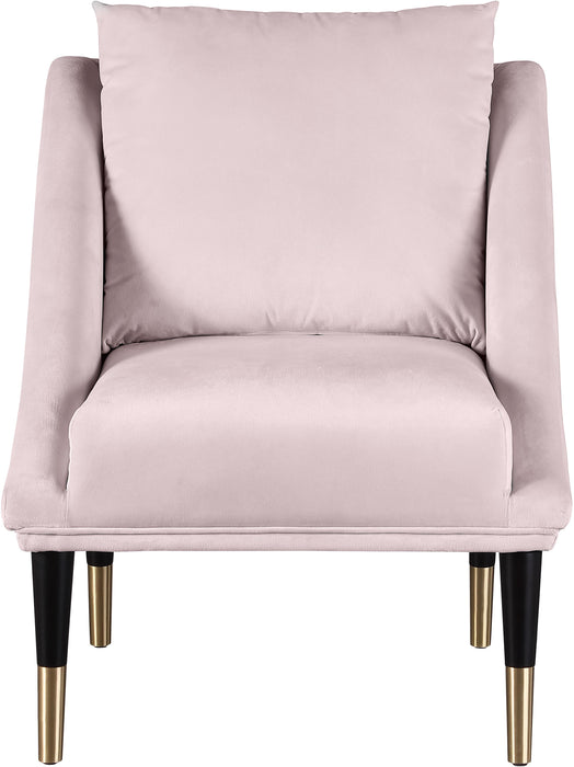 Elegante Pink Velvet Accent Chair