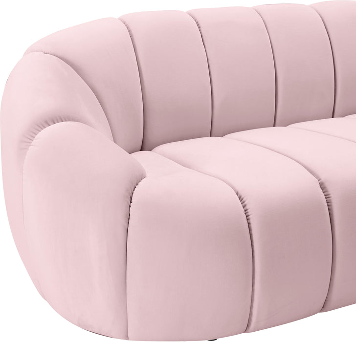 Elijah Pink Velvet Loveseat