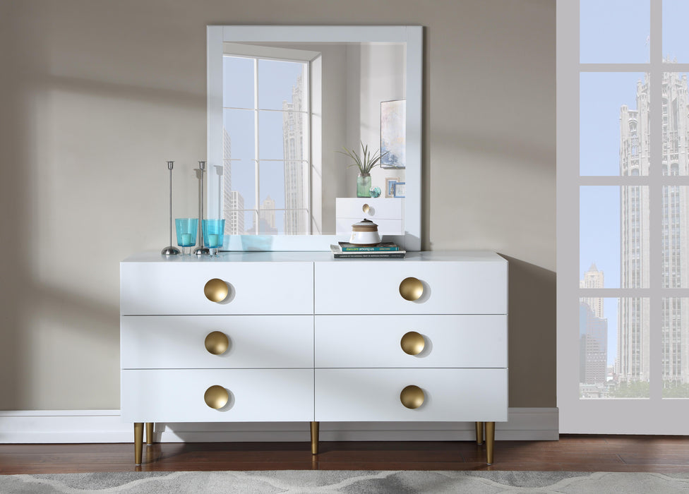 Zayne White Mirror - Furniture Stars (Chicago, IL)