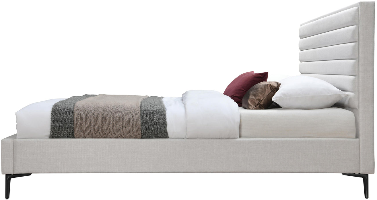 Hunter Cream Linen King Bed - Furniture Stars (Chicago, IL)