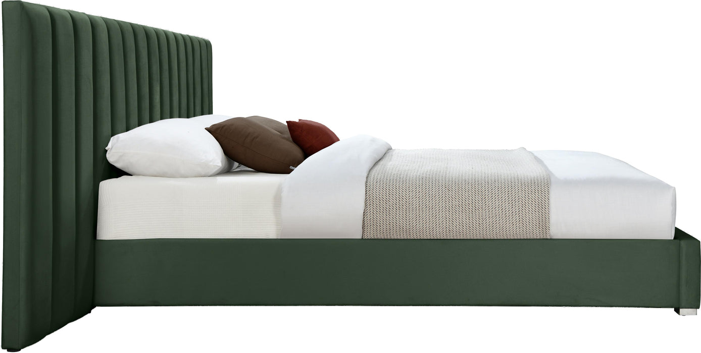 Pablo Green Velvet Queen Bed - Furniture Stars (Chicago, IL)
