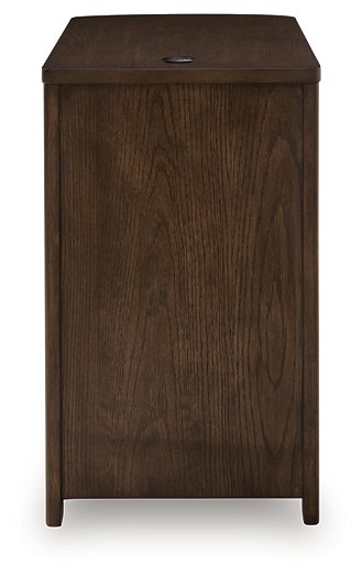 Camdill Chairside End Table - Furniture Stars (Chicago, IL)