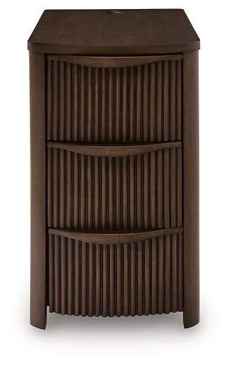 Camdill Chairside End Table - Furniture Stars (Chicago, IL)