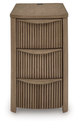 Camdill Chairside End Table - Furniture Stars (Chicago, IL)