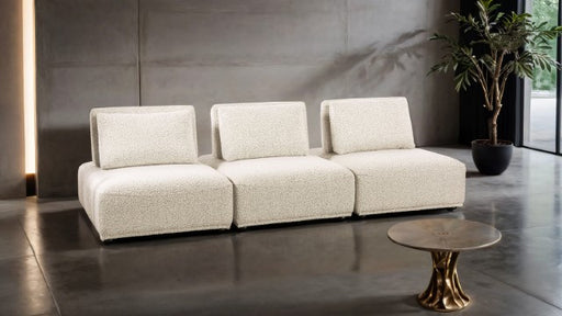 Stavanger 3-Seater - Furniture Stars (Chicago, IL)