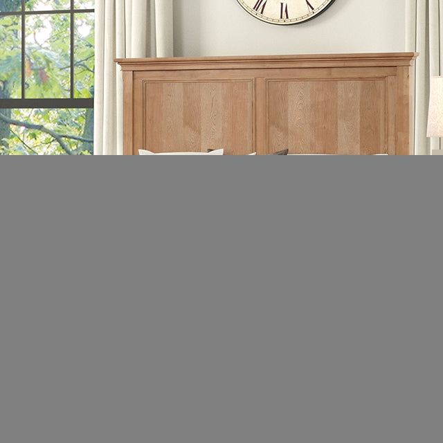 McHenry Queen Bedroom Set